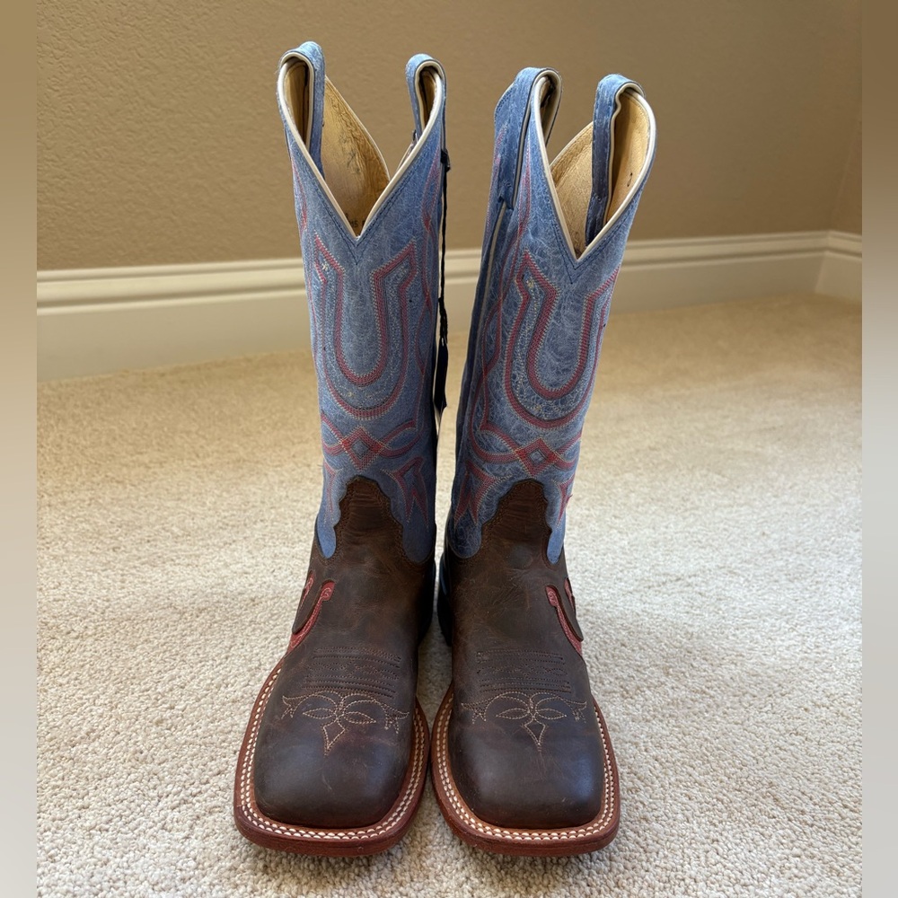 NWT Tony Llama Brown and Blue Western Boots